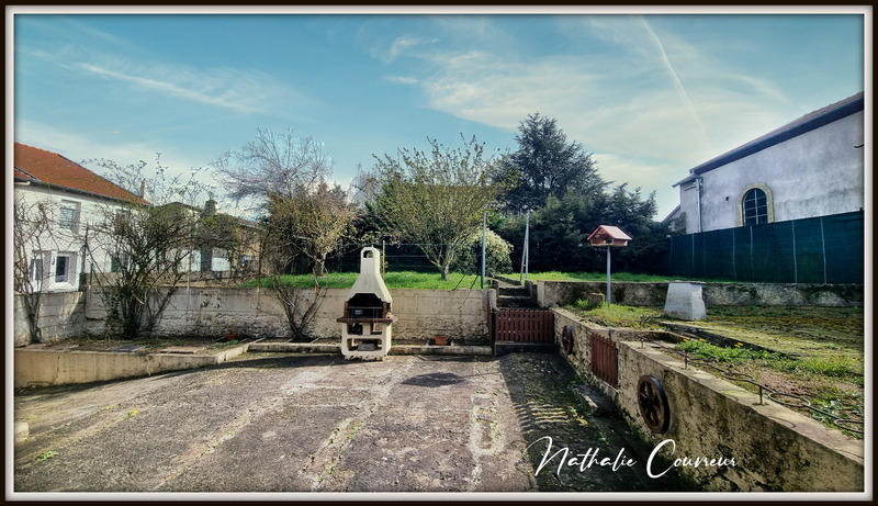 Maison - 168 m² - 6 pièces