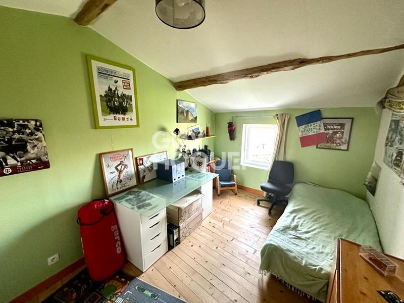 Maison - 186 m² - 6 pièces