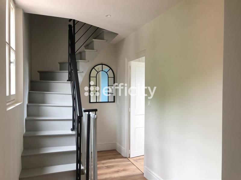 Maison - 125 m² - 6 pièces