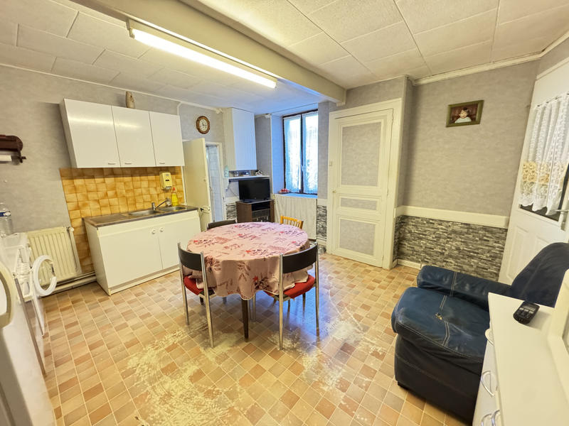 Immeuble - 220 m² - 10 pièces