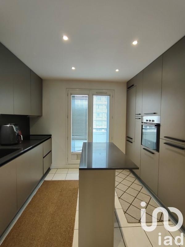 Appartement - 83 m² - 3 pièces