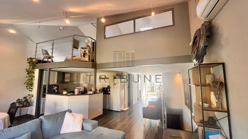 Appartement - 105 m² - 3 pièces