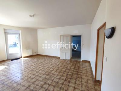 Maison - 102 m² - 4 pièces