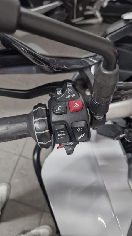 Bmw F 900 Xr Full Pack entretient complet Bmw 104 Cv