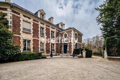 Château - 481 m² - 12 pièces