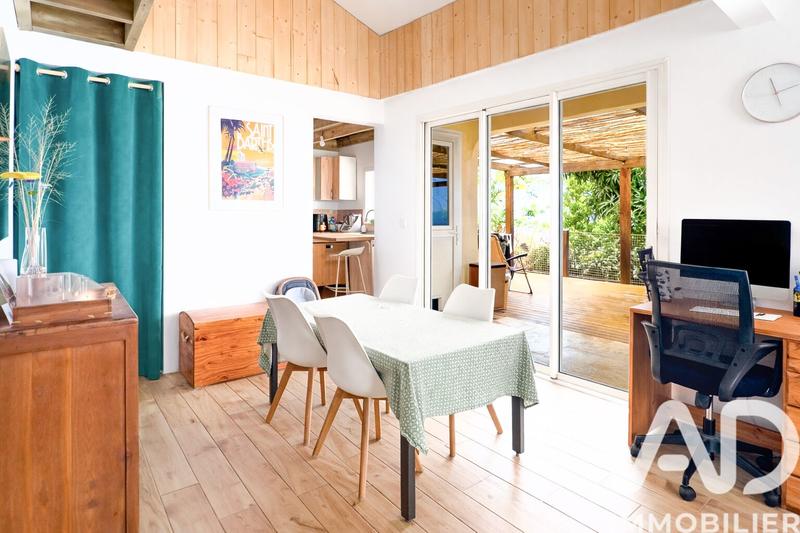 Maison - 76 m² - 3 pièces