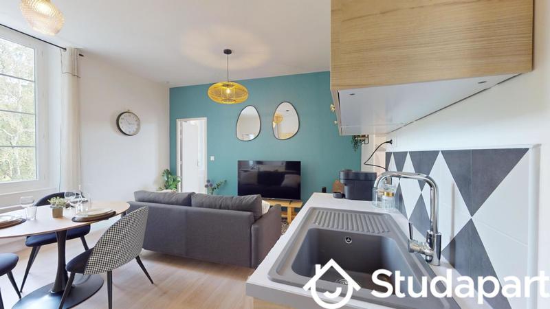 Chambre - 9 m² - 1 pièce