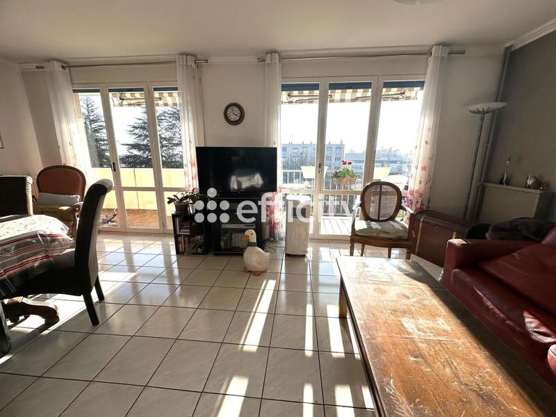Appartement - 76 m² - 3 pièces