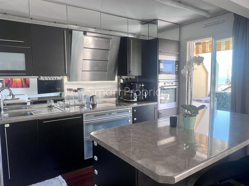 Appartement - 112 m² - 4 pièces