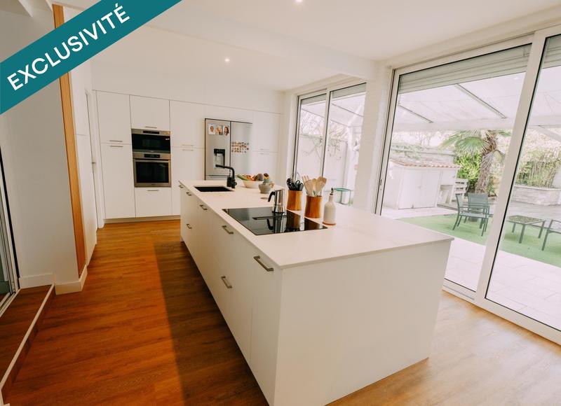 Maison - 197 m² - 5 pièces