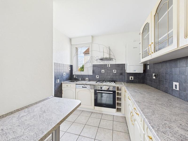 Appartement - 80 m² - 3 pièces