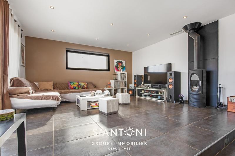 Villa - 138 m² - 4 pièces