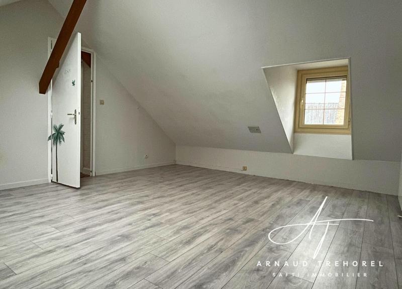 Maison - 105 m² - 4 pièces