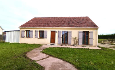 Maison - 98 m² - 6 pièces