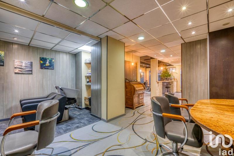 Local commercial - 107 m²