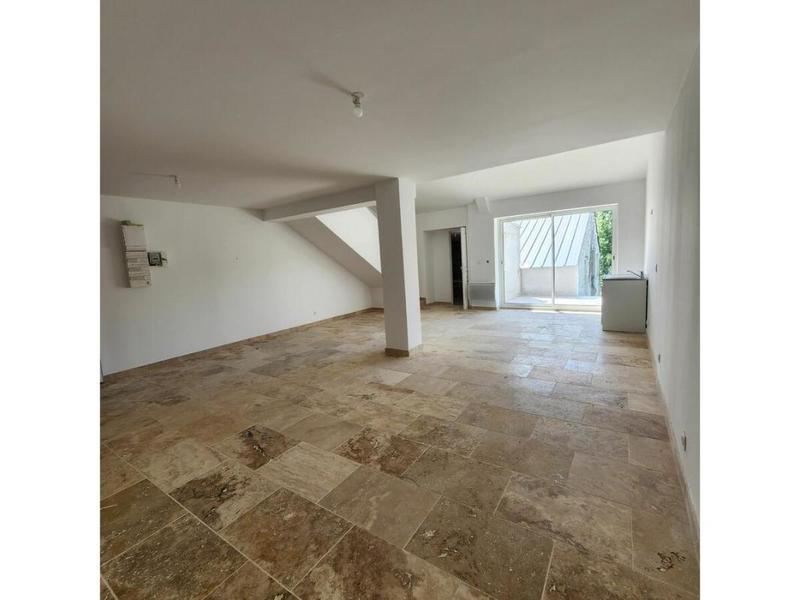 Appartement - 96 m² - 3 pièces