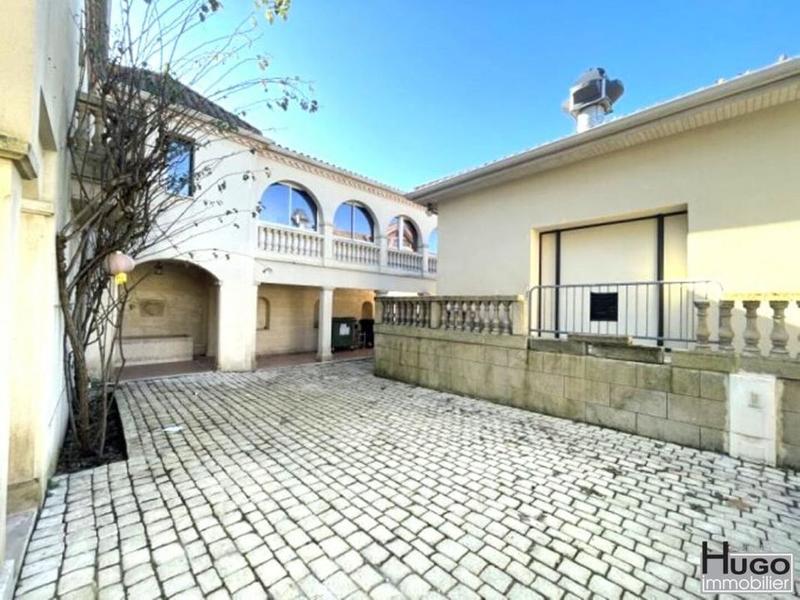 Local commercial - 390 m²