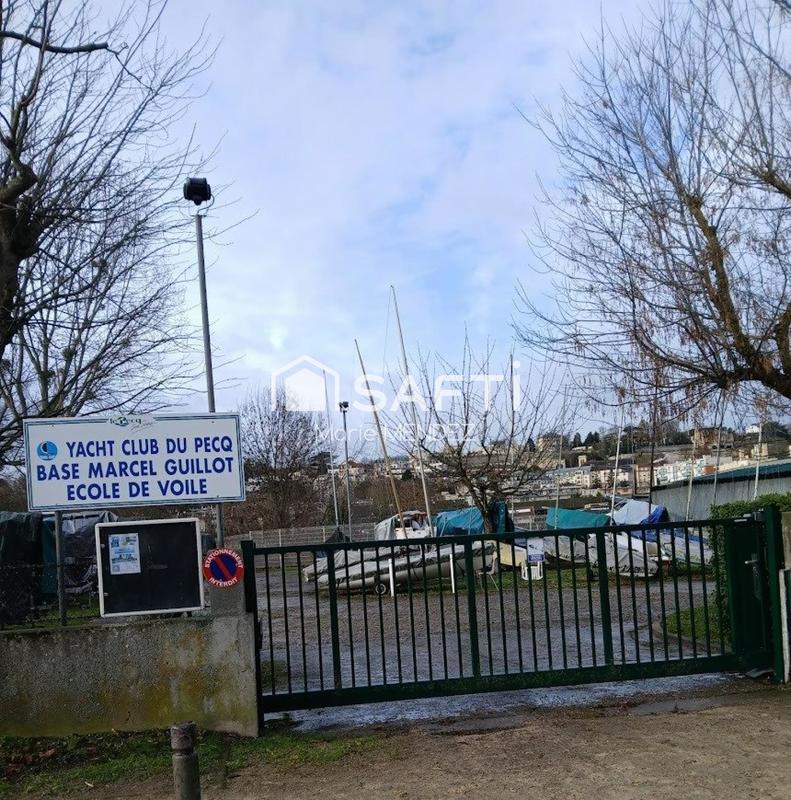 Appartement - 111 m² - 5 pièces