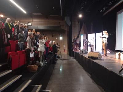 Ciné/débat autour des films documentaires "Guinguette chic de l'Alizarine" et "La musique des sourds"