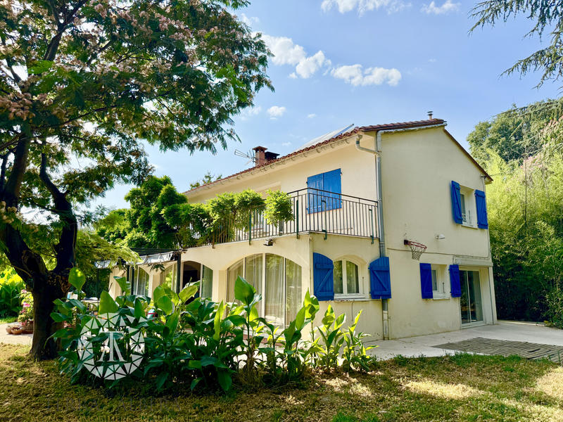 Villa - 150 m² - 7 pièces