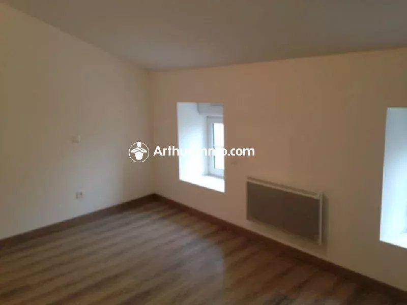 Appartement - 82 m² - 3 pièces