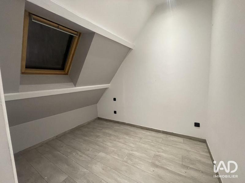 Local commercial - 134 m² - 2 pièces