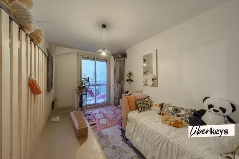 Appartement - 88 m² - 4 pièces