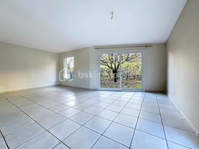 Maison d'architecte - 110 m² - 5 pièces