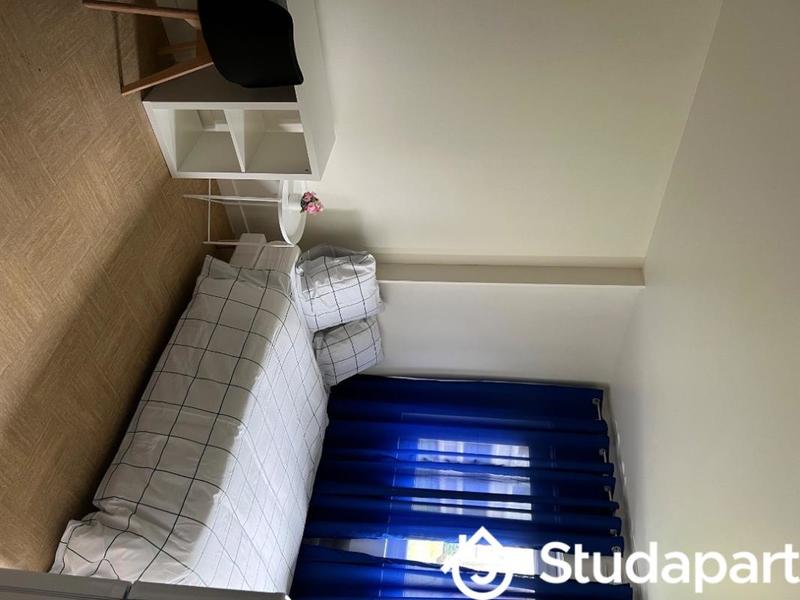 Chambre - 17 m² - 1 pièce