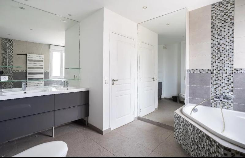 Maison - 128 m² - 5 pièces