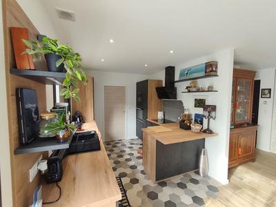 Maison - 105 m² - 4 pièces