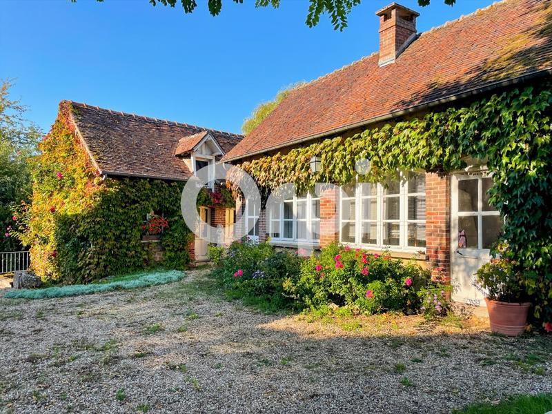 Propriété - 503 m² - 10 pièces