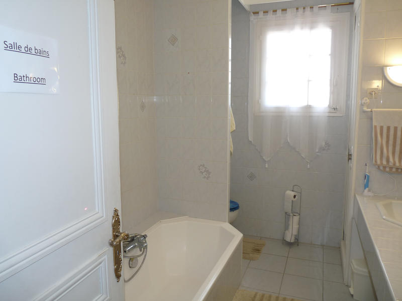 Villa - 284 m² - 11 pièces