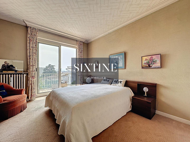 Maison - 115 m² - 7 pièces