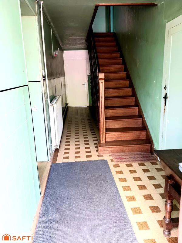 Maison - 205 m² - 6 pièces