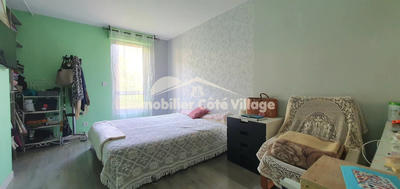 Appartement - 100 m² - 5 pièces