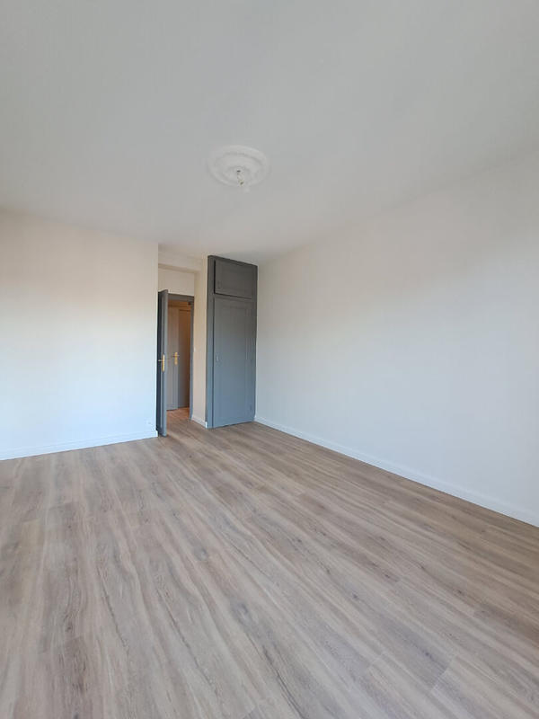 Appartement - 130 m² - 5 pièces