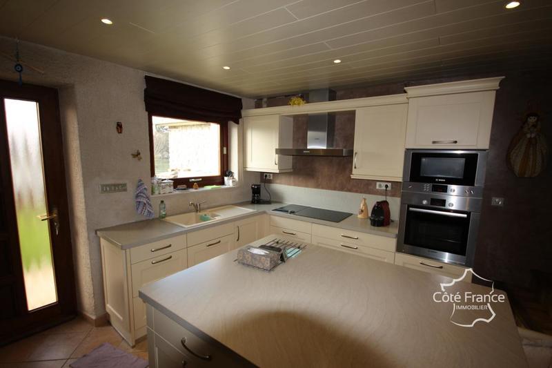 Maison - 99 m² - 3 pièces