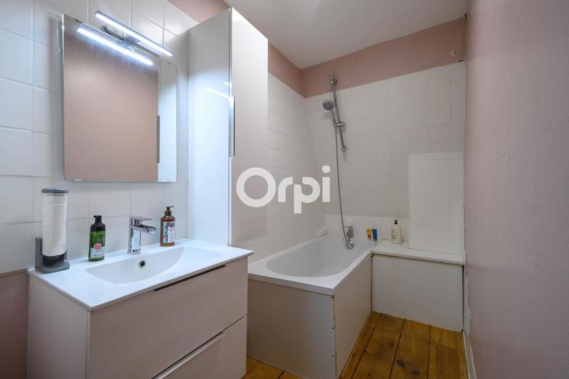 Maison - 122 m² - 6 pièces