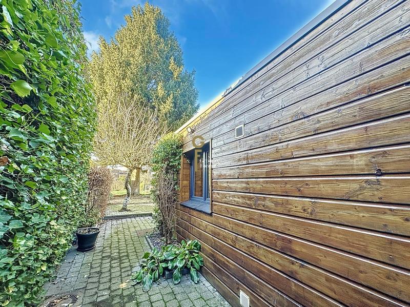 Maison - 111 m² - 6 pièces