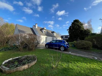 Maison - 182 m² - 6 pièces