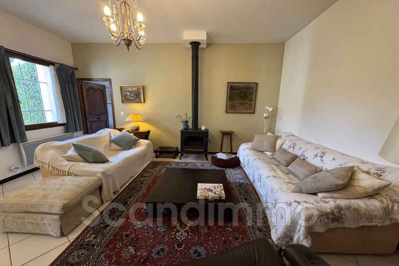 Maison - 158 m² - 5 pièces