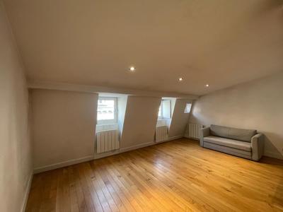 Studio - 32 m² - 1 pièce