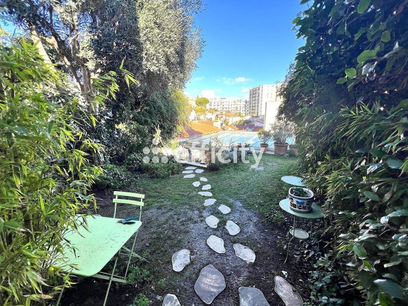 Maison - 120 m² - 4 pièces