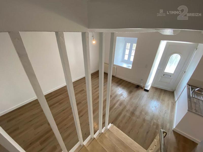 Immeuble - 102 m² - 1 pièce