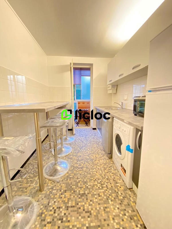 Appartement - 64 m² - 4 pièces