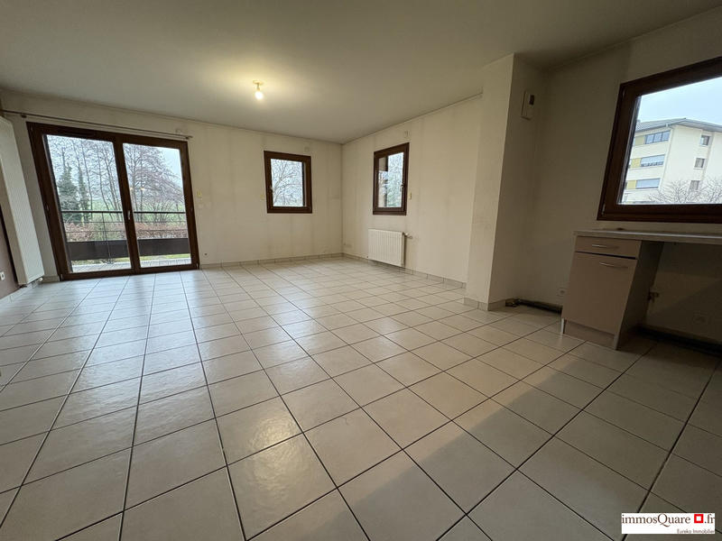 Appartement - 88 m² - 4 pièces