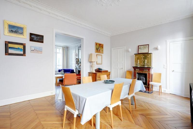 Appartement - 176 m² - 7 pièces