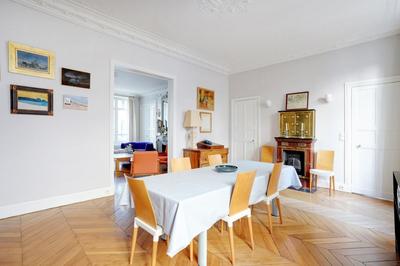 Appartement - 176 m² - 7 pièces