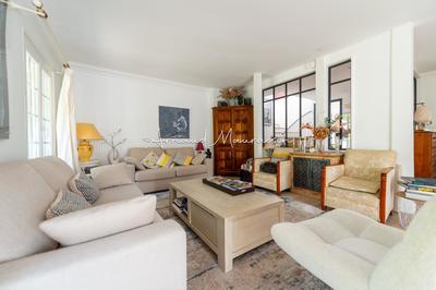 Maison - 167 m² - 7 pièces